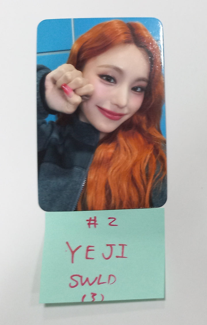 ITZY "BORN TO BE" - Soundwave Lucky Draw Event Photocard [24.1.29] - HALLYUSUPERSTORE