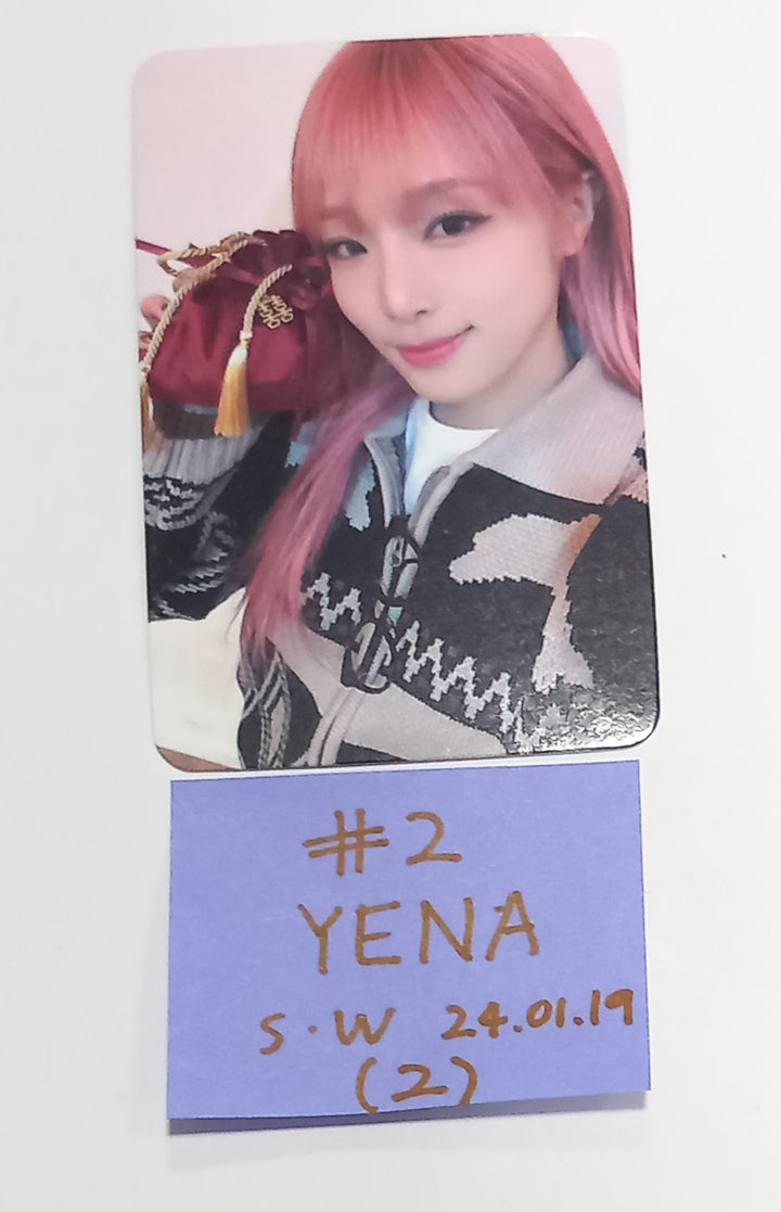 YENA "Good Morning" - Soundwave Fansign Event Photocard [24.1.30] - HALLYUSUPERSTORE
