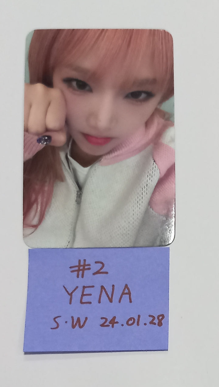 YENA "Good Morning" - Soundwave Fansign Event Photocard Round 2 [24.1.30] - HALLYUSUPERSTORE
