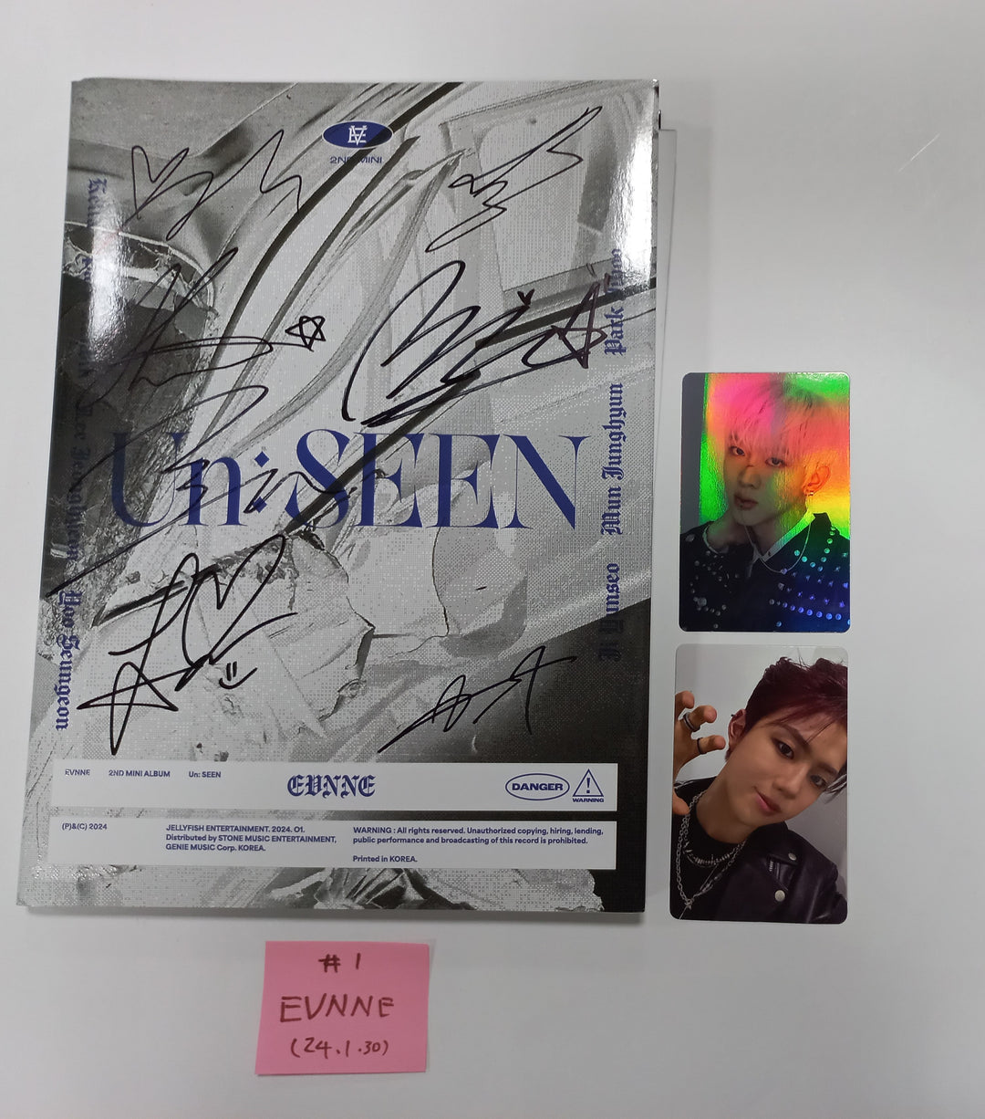 EVNNE "Un: SEEN" - Hand Autographed(Signed) Promo Album [24.1.30] - HALLYUSUPERSTORE
