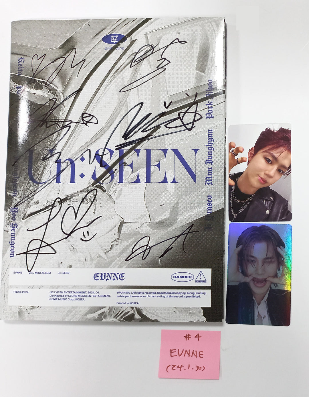 EVNNE "Un: SEEN" - Hand Autographed(Signed) Promo Album [24.1.30] - HALLYUSUPERSTORE