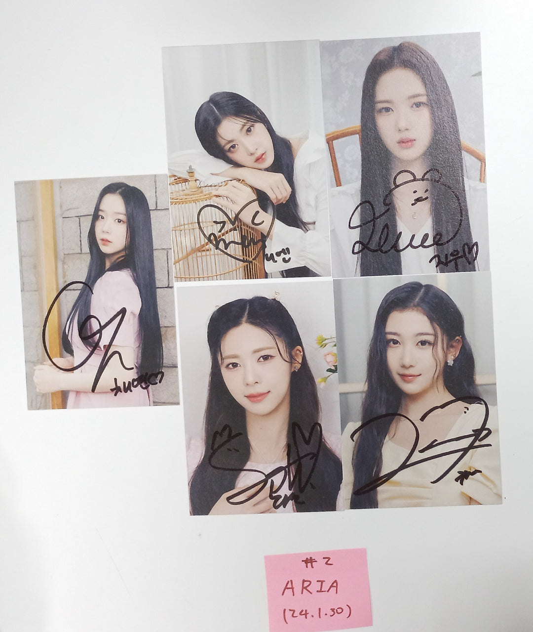 TripleS "Aria" - Hand Autographed(Signed) Promo Album [24.1.30] - HALLYUSUPERSTORE