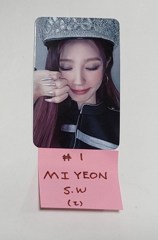 (g) I-DLE "2" 2nd Full Album - Soundwave Fansign Event Photocard [24.2.1] - HALLYUSUPERSTORE