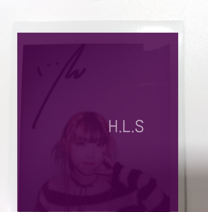 YENA "Good Morning" - Hand Autographed(Signed) Polaroid [24.2.2] - HALLYUSUPERSTORE