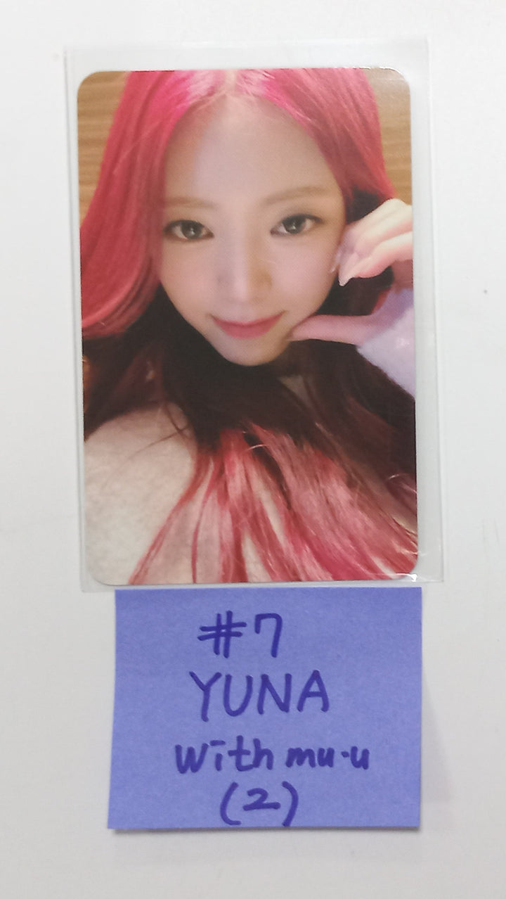 ITZY "BORN TO BE" - Withmuu Fansign Event Photocard Round 2 [24.2.2] - HALLYUSUPERSTORE