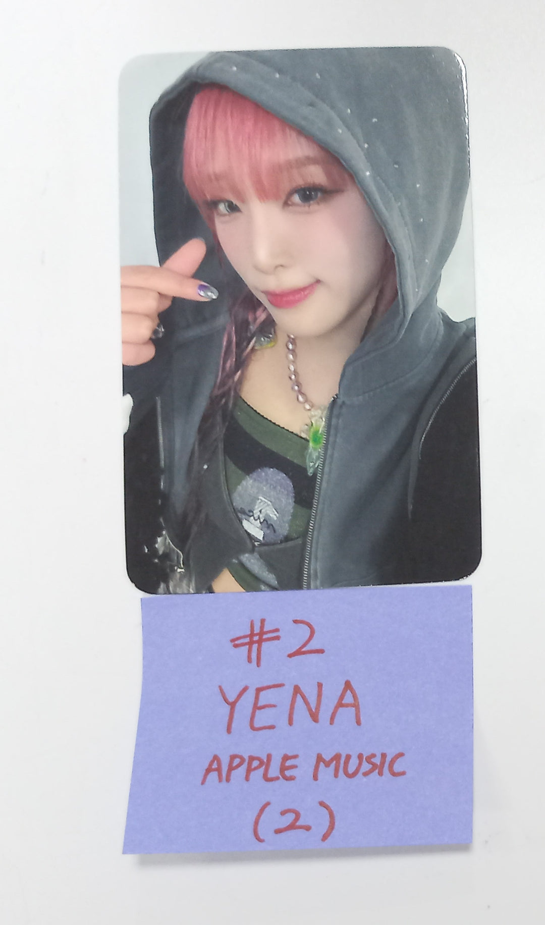YENA "Good Morning" - Apple Music Fansign Event Photocard [24.2.2] - HALLYUSUPERSTORE