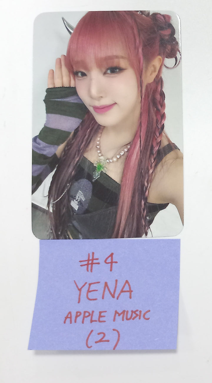 YENA "Good Morning" - Apple Music Fansign Event Photocard [24.2.2] - HALLYUSUPERSTORE
