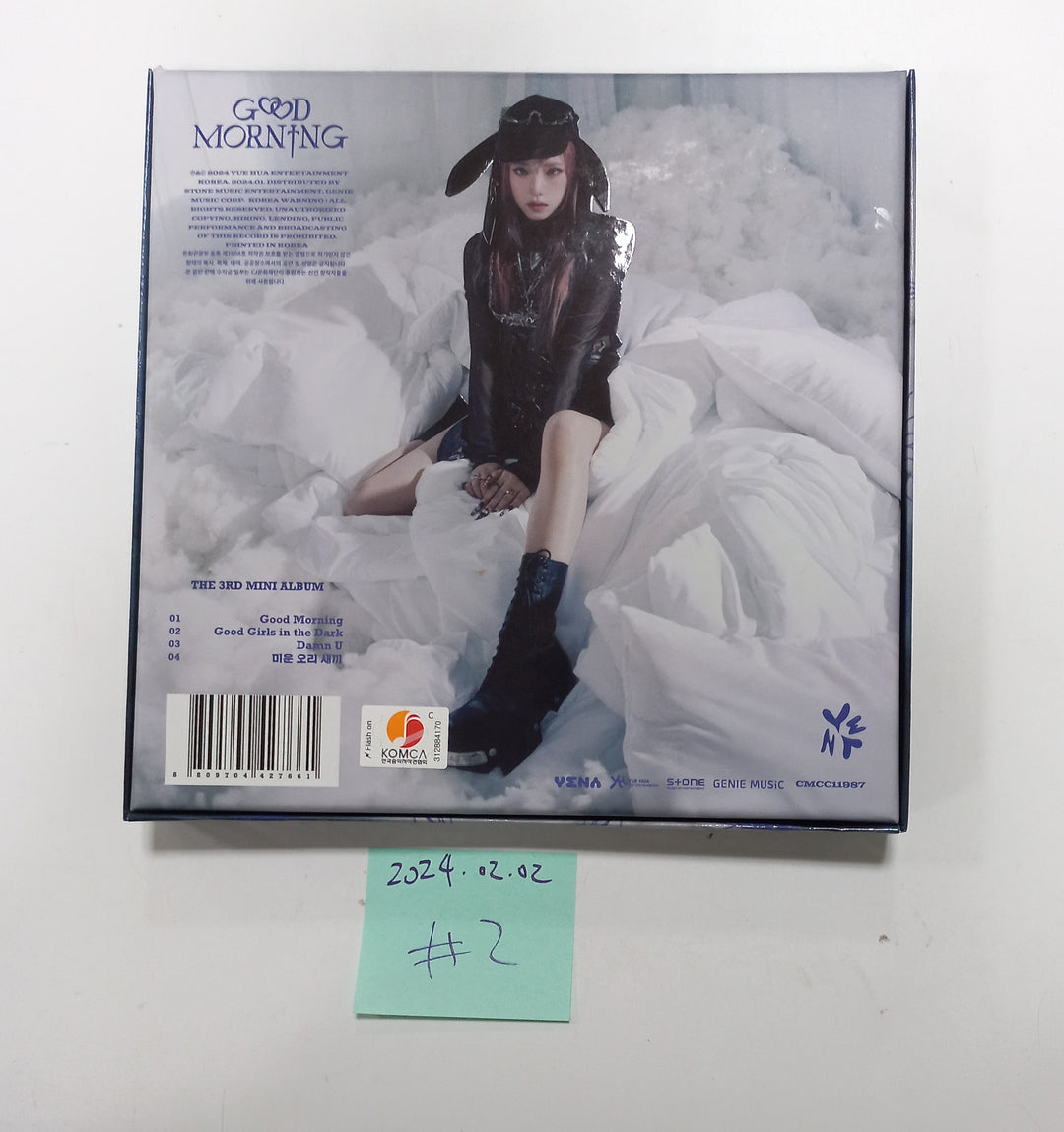 Yena "Good Morning" 3rd Mini - Hand Autographed(Signed) Album [24.2.2] - HALLYUSUPERSTORE