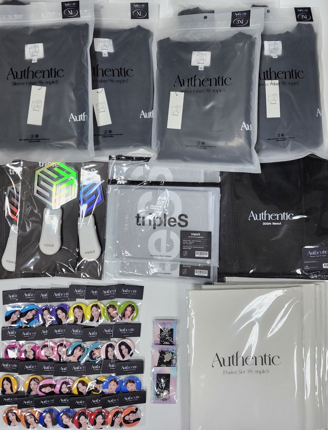 TripleS - 1st World Tour "Authentic" Love Evolution in Seoul Official MD (Light Stick, Slogan, Sleeve T-Shirt, Pin Button, Poster Set, Label Keyring, Shopper Bag) [24.2.5] - HALLYUSUPERSTORE