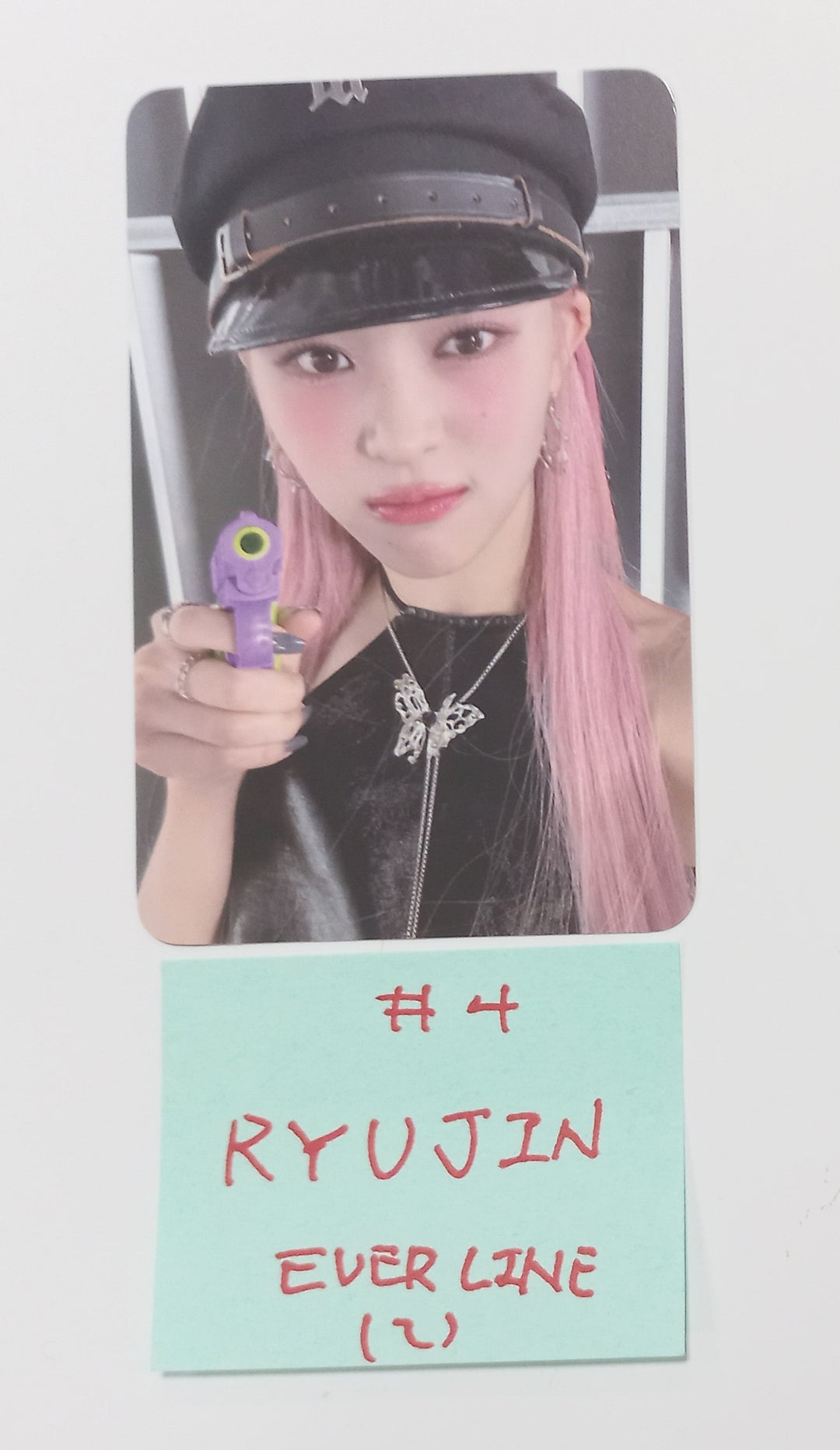 ITZY "BORN TO BE" - Everline Fansign Event Photocard [25.2.5] - HALLYUSUPERSTORE