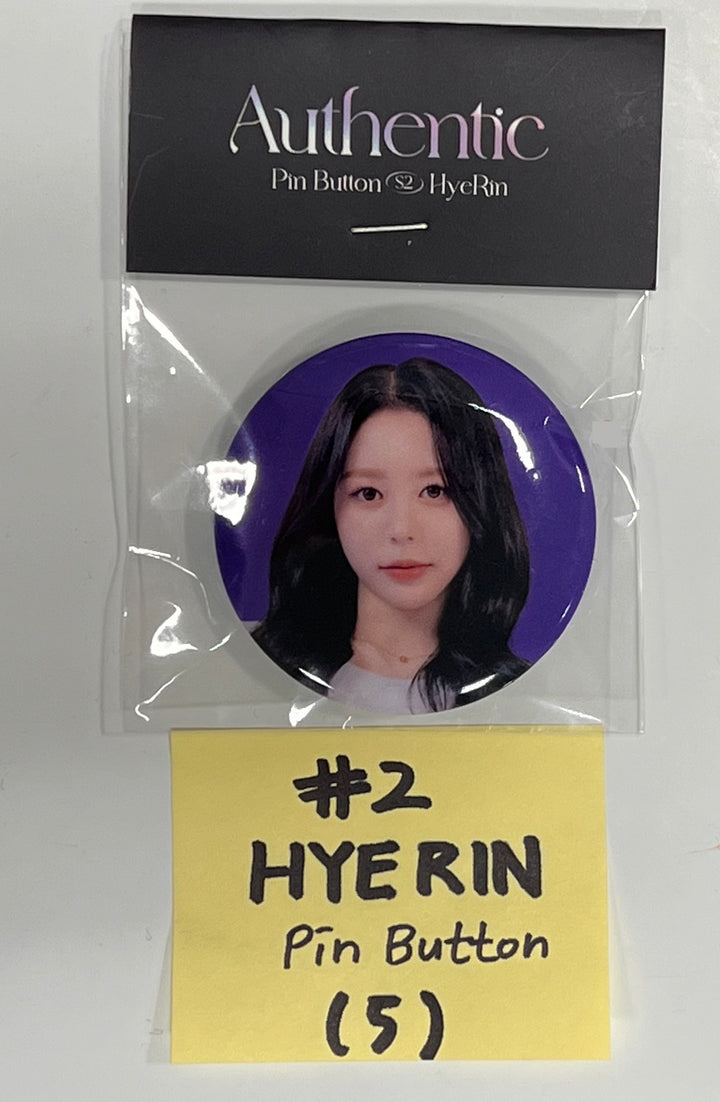 TripleS - 1st World Tour "Authentic" Love Evolution in Seoul Official MD (Light Stick, Slogan, Sleeve T-Shirt, Pin Button, Poster Set, Label Keyring, Shopper Bag) [24.2.5] - HALLYUSUPERSTORE