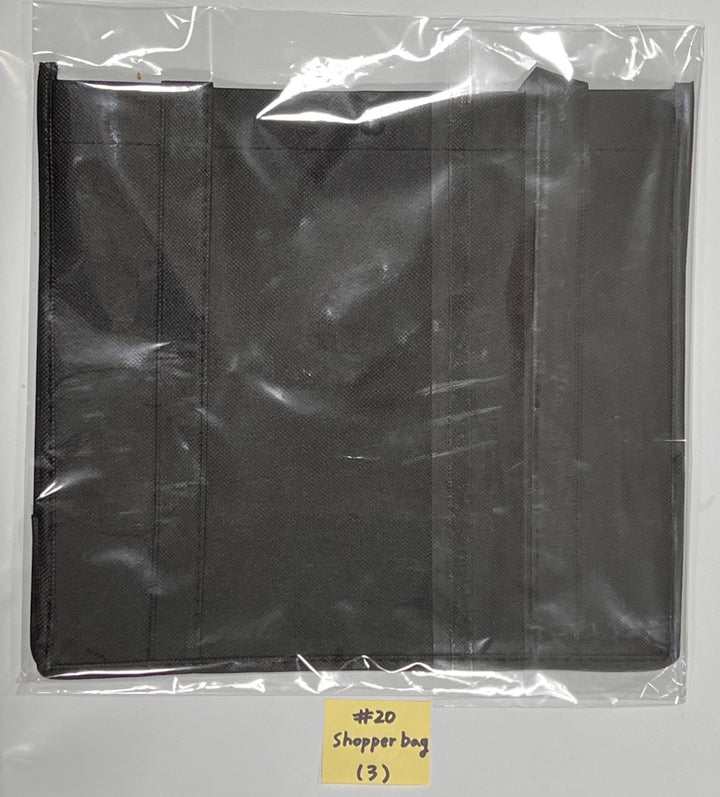 TripleS - 1st World Tour "Authentic" Love Evolution in Seoul Official MD (Light Stick, Slogan, Sleeve T-Shirt, Pin Button, Poster Set, Label Keyring, Shopper Bag) [24.2.5] - HALLYUSUPERSTORE