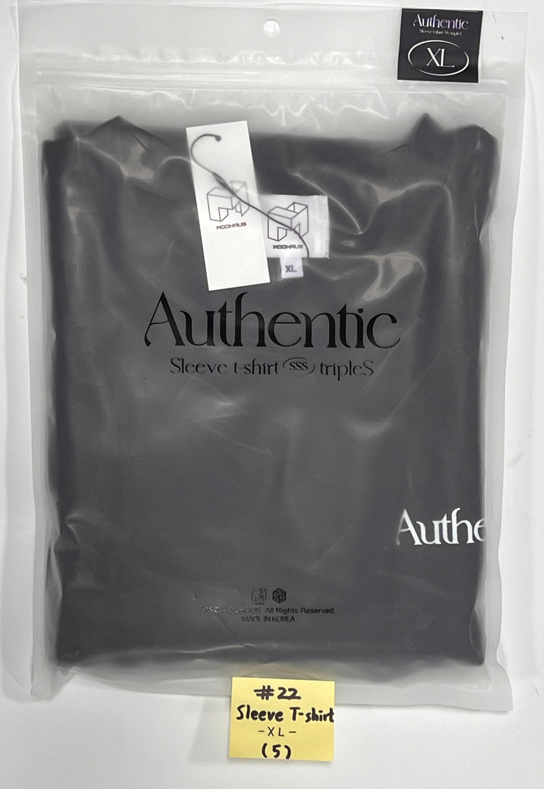 TripleS - 1st World Tour "Authentic" Love Evolution in Seoul Official MD (Light Stick, Slogan, Sleeve T-Shirt, Pin Button, Poster Set, Label Keyring, Shopper Bag) [24.2.5] - HALLYUSUPERSTORE