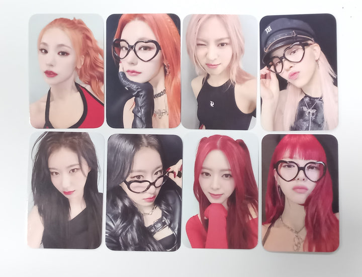ITZY "BORN TO BE" - Soundwave Fansign Event Photocard Round 2 [24.2.8] - HALLYUSUPERSTORE