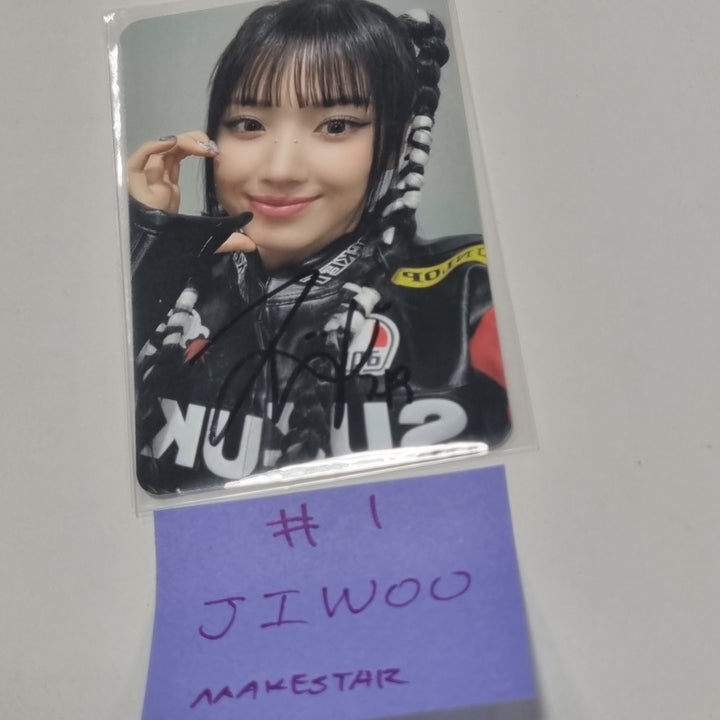 JIWOO (Of NMIXX) "Fe3O4: BREAK" - Hand Autographed(Signed) Photocard [24.2.13] - HALLYUSUPERSTORE