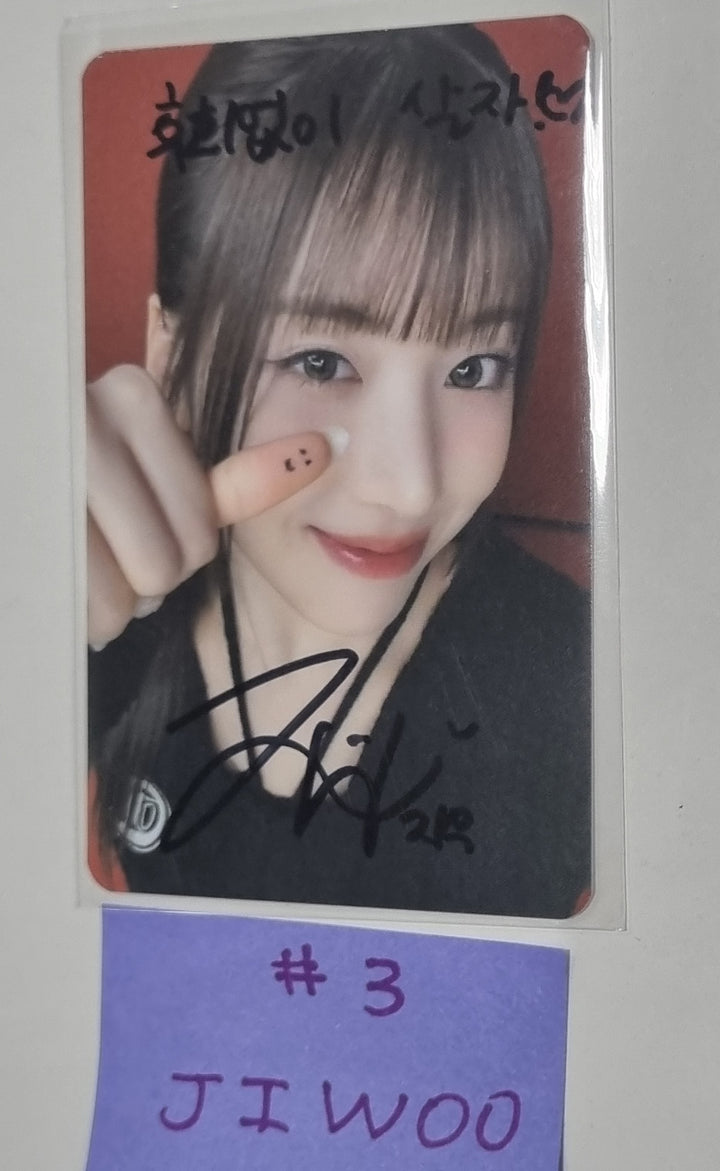 JIWOO (Of NMIXX) "Fe3O4: BREAK" - Hand Autographed(Signed) Photocard [24.2.13] - HALLYUSUPERSTORE