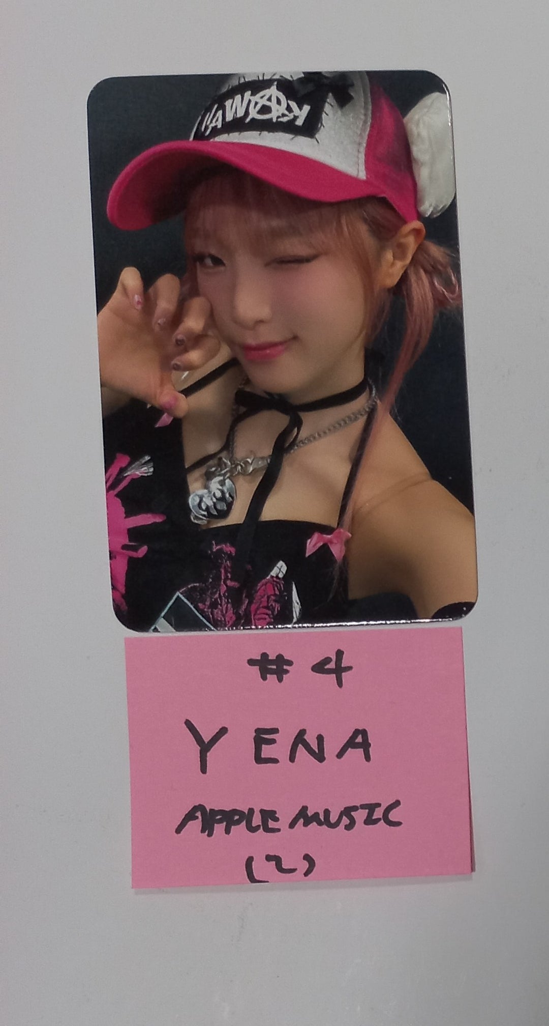 YENA "Good Morning" - Apple Music Fansign Event Photocard Round 2 [24.2.14] - HALLYUSUPERSTORE
