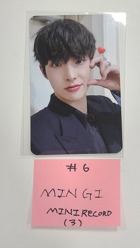 Ateez - "The World Ep.Fin : Will" Minirecord Fansign Event Photocard (Platform Ver.) [24.2.16] - HALLYUSUPERSTORE