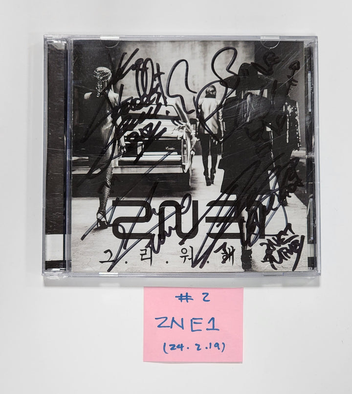 2NE1, CL - Hand Autographed(Signed) Promo Album [24.2.19] - HALLYUSUPERSTORE