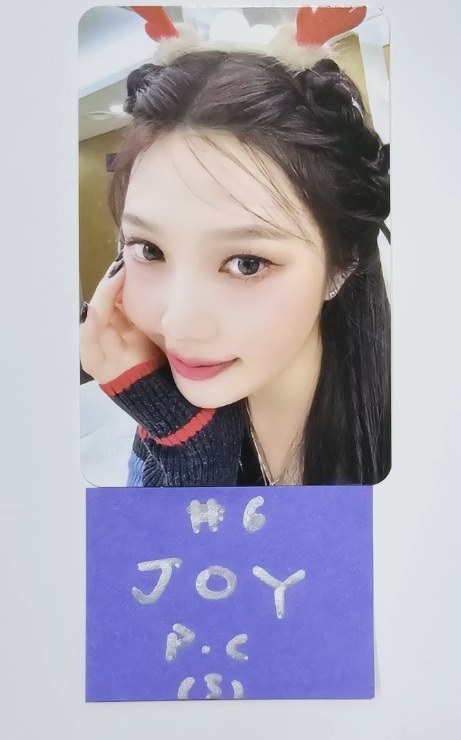 Red Velvet "Pink Christmas" - Official Trading Photocard [24.2.19] - HALLYUSUPERSTORE