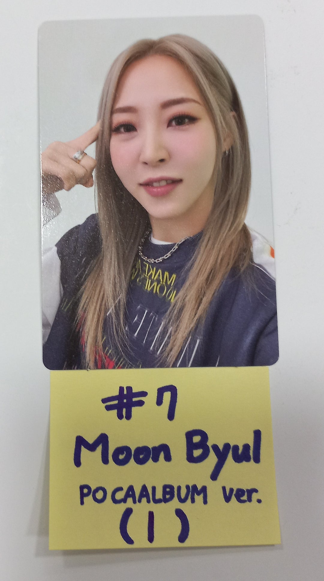 MOONBYUL "Starlit of Muse" - Official Photocard [Pocaalbum Ver.] [24.2.22] - HALLYUSUPERSTORE