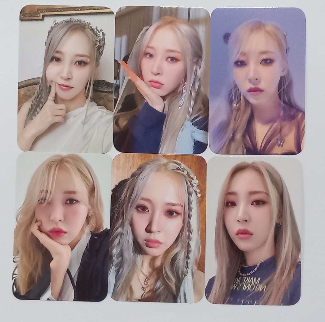 MOONBYUL "Starlit of Muse" - Soundwave Fansign Event Photocard [Pocaalbum Ver.] [24.2.22] - HALLYUSUPERSTORE