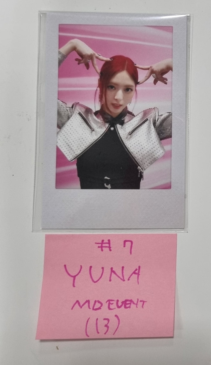 Itzy "BORN To BE" 2ND WORLD TOUR - Official MD Event Photocard [24.2.24] - HALLYUSUPERSTORE