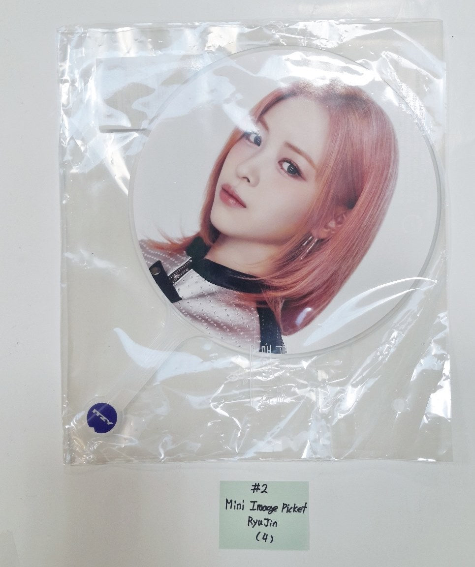 Itzy "BORN To BE" 2ND WORLD TOUR - Official MD [Image Picket, Picket Cover, Holder Strap, Phone Tab, ID Set, Special Ticket Set] [24.2.24] - HALLYUSUPERSTORE