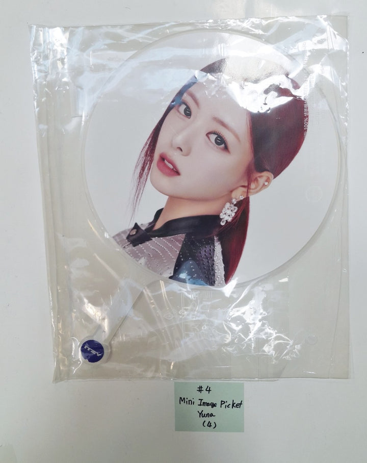 Itzy "BORN To BE" 2ND WORLD TOUR - Official MD [Image Picket, Picket Cover, Holder Strap, Phone Tab, ID Set, Special Ticket Set] [24.2.24] - HALLYUSUPERSTORE