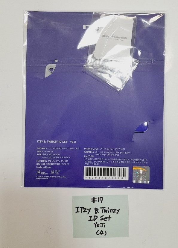 Itzy "BORN To BE" 2ND WORLD TOUR - Official MD [Image Picket, Picket Cover, Holder Strap, Phone Tab, ID Set, Special Ticket Set] [24.2.24] - HALLYUSUPERSTORE
