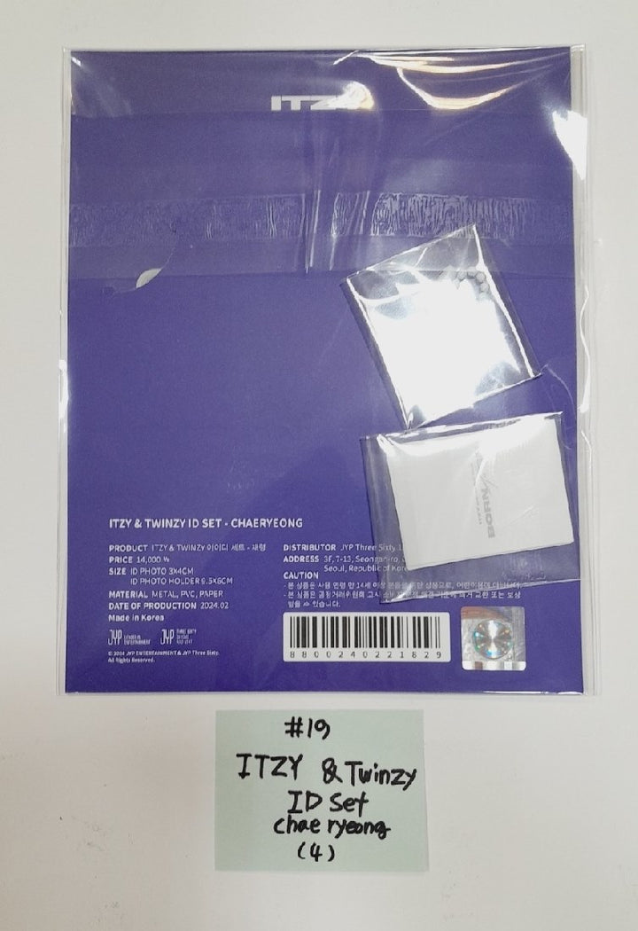 Itzy "BORN To BE" 2ND WORLD TOUR - Official MD [Image Picket, Picket Cover, Holder Strap, Phone Tab, ID Set, Special Ticket Set] [24.2.24] - HALLYUSUPERSTORE