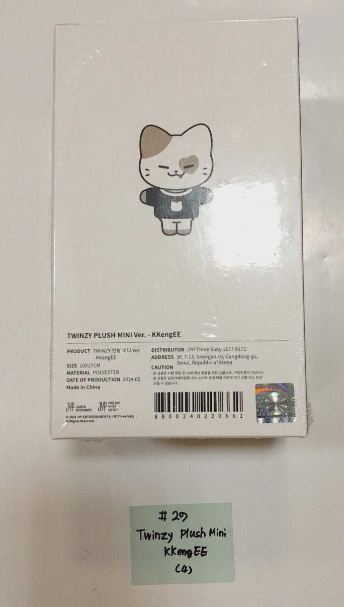 Itzy "BORN To BE" 2ND WORLD TOUR - Official MD (2) [24.2.24] - HALLYUSUPERSTORE