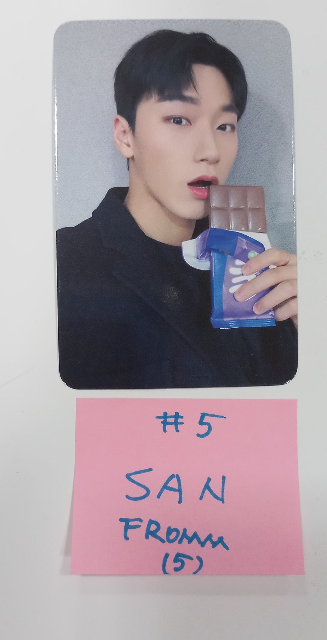 Ateez "The World Ep.Fin : Will" - Fromm Store Fansign Event Photocard Round 2 [24.2.27] - HALLYUSUPERSTORE