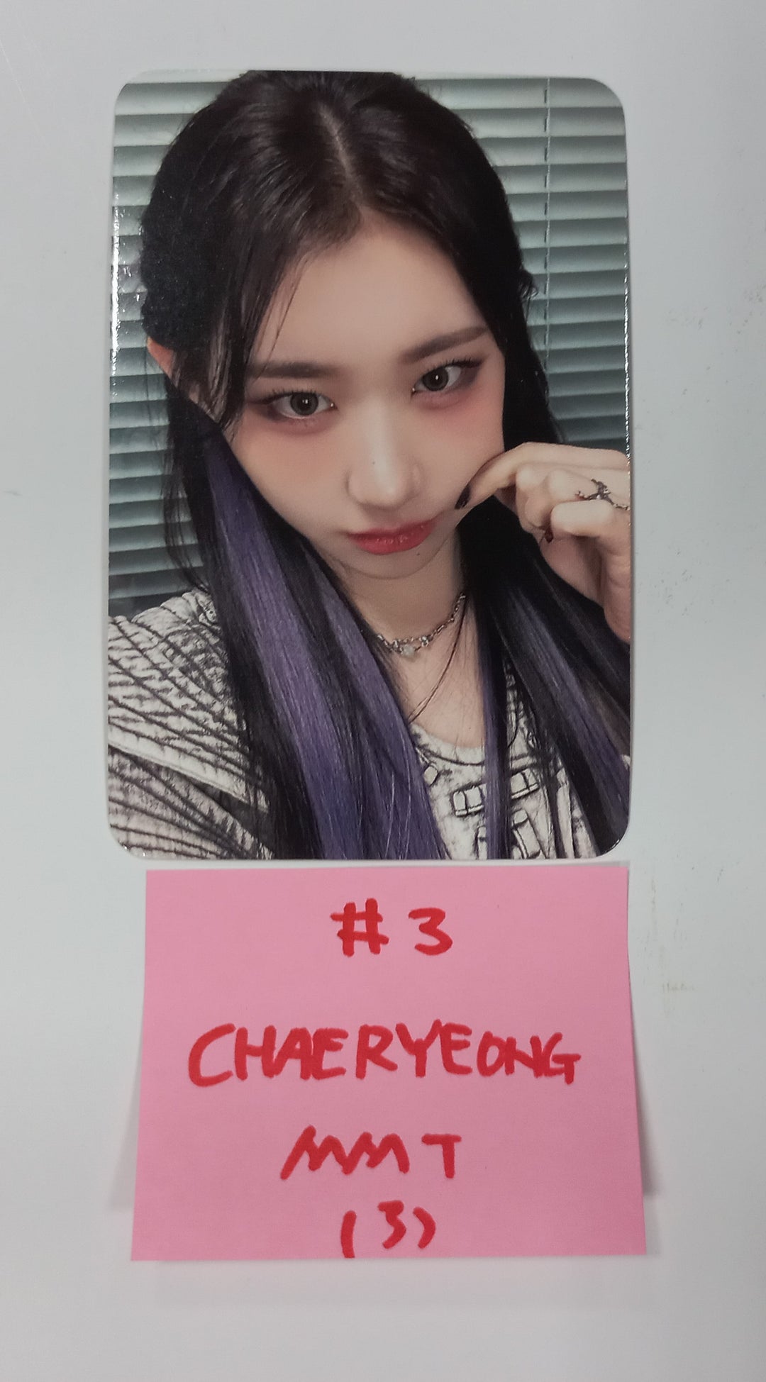 ITZY "BORN TO BE" - MMT Fansign Event Photocard [24.2.27] - HALLYUSUPERSTORE