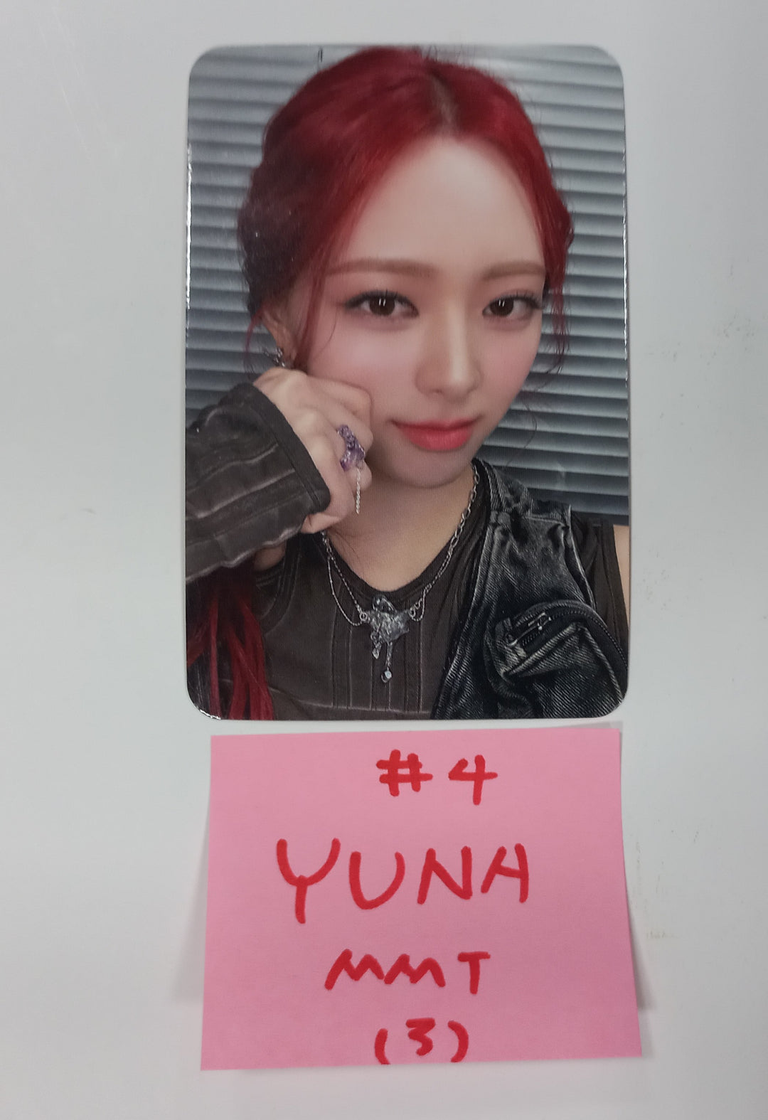 ITZY "BORN TO BE" - MMT Fansign Event Photocard [24.2.27] - HALLYUSUPERSTORE