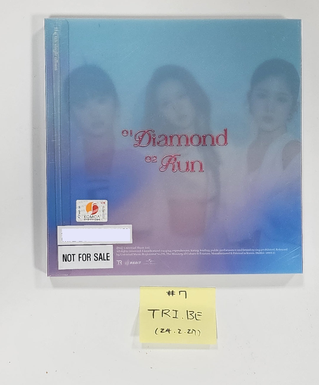 LE SSERAFIM "EASY", Moonbyul "Starlit of Muse" [Printed], TRI.BE "Diamond" - Hand Autographed(Signed) Album [24.2.27] - HALLYUSUPERSTORE