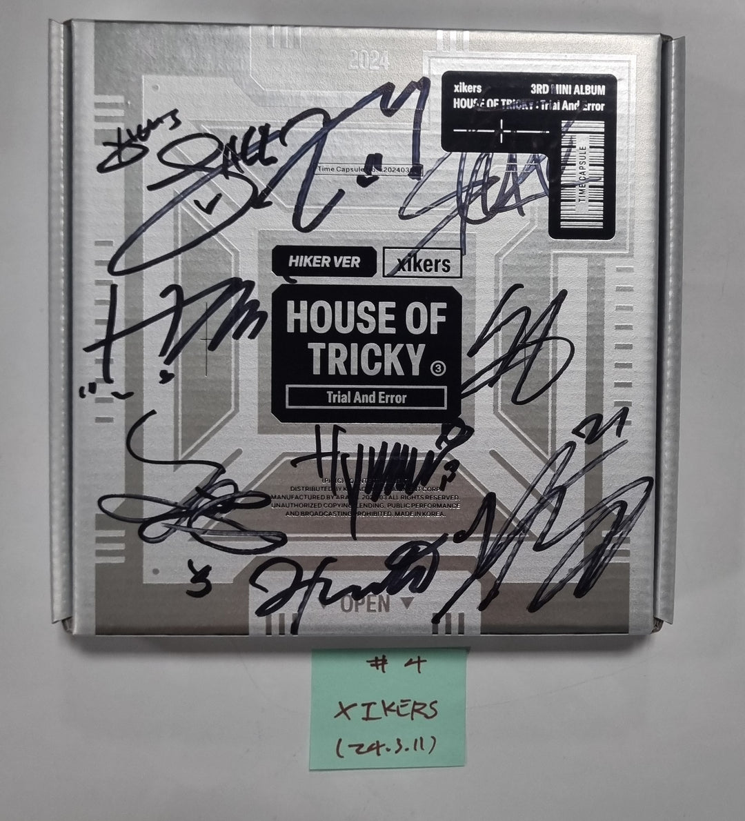 Xikers "HOUSE OF TRICKY : Trial And Error" - Hand Autographed(Signed) Promo Album [24.3.11] - HALLYUSUPERSTORE