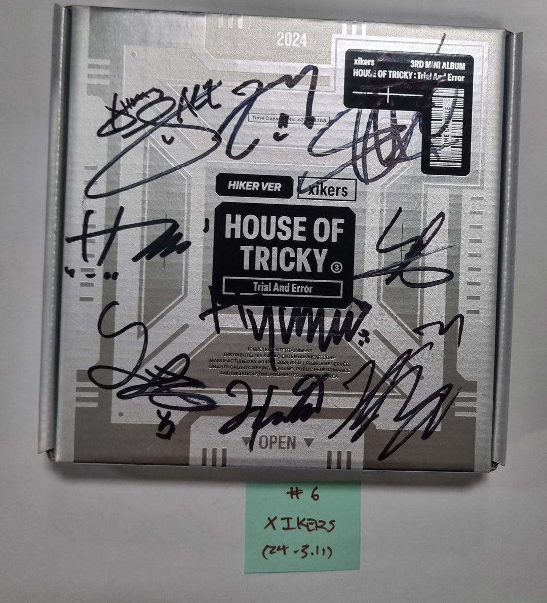 Xikers "HOUSE OF TRICKY : Trial And Error" - Hand Autographed(Signed) Promo Album [24.3.11] - HALLYUSUPERSTORE