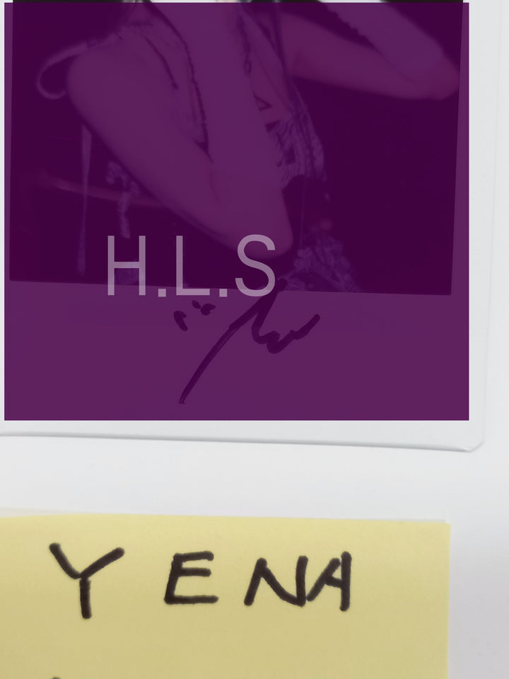 YENA "Good Morning" - Hand Autographed(Signed) Polaroid [24.3.15] - HALLYUSUPERSTORE