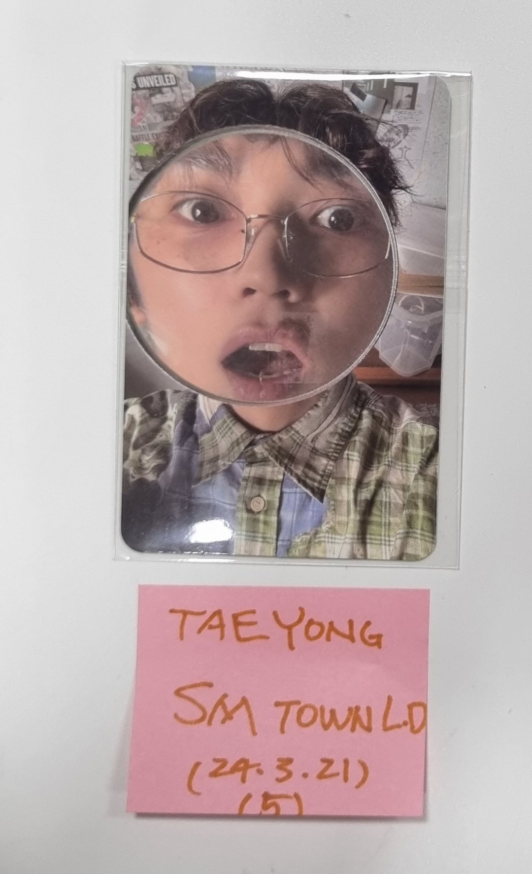 TAEYONG "TAP" 2nd Mini - SM Town Lucky Draw Event Photocard [24.3.21] - HALLYUSUPERSTORE