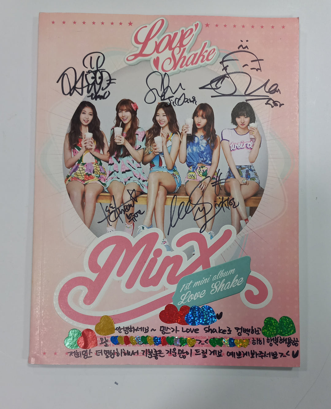 MinX "Love Shake" - Hand Autographed(Signed) Promo Album [24.3.21] - HALLYUSUPERSTORE