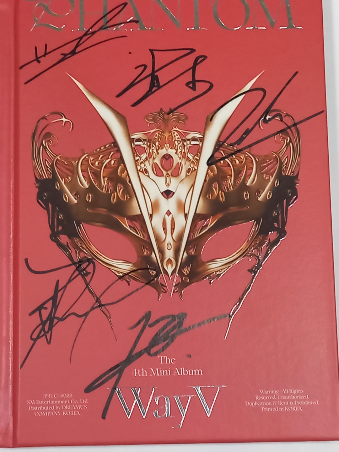 Nct, Nct 127, Nct Dream, WayV - Hand Autographed(Signed) Promo Album [24.3.22] - HALLYUSUPERSTORE