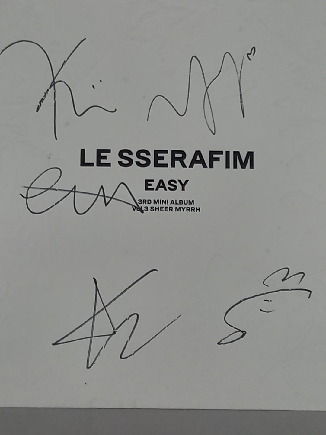 IVE, LE SSERAFIM - Hand Autographed(Signed) Promo Album [24.3.22] - HALLYUSUPERSTORE