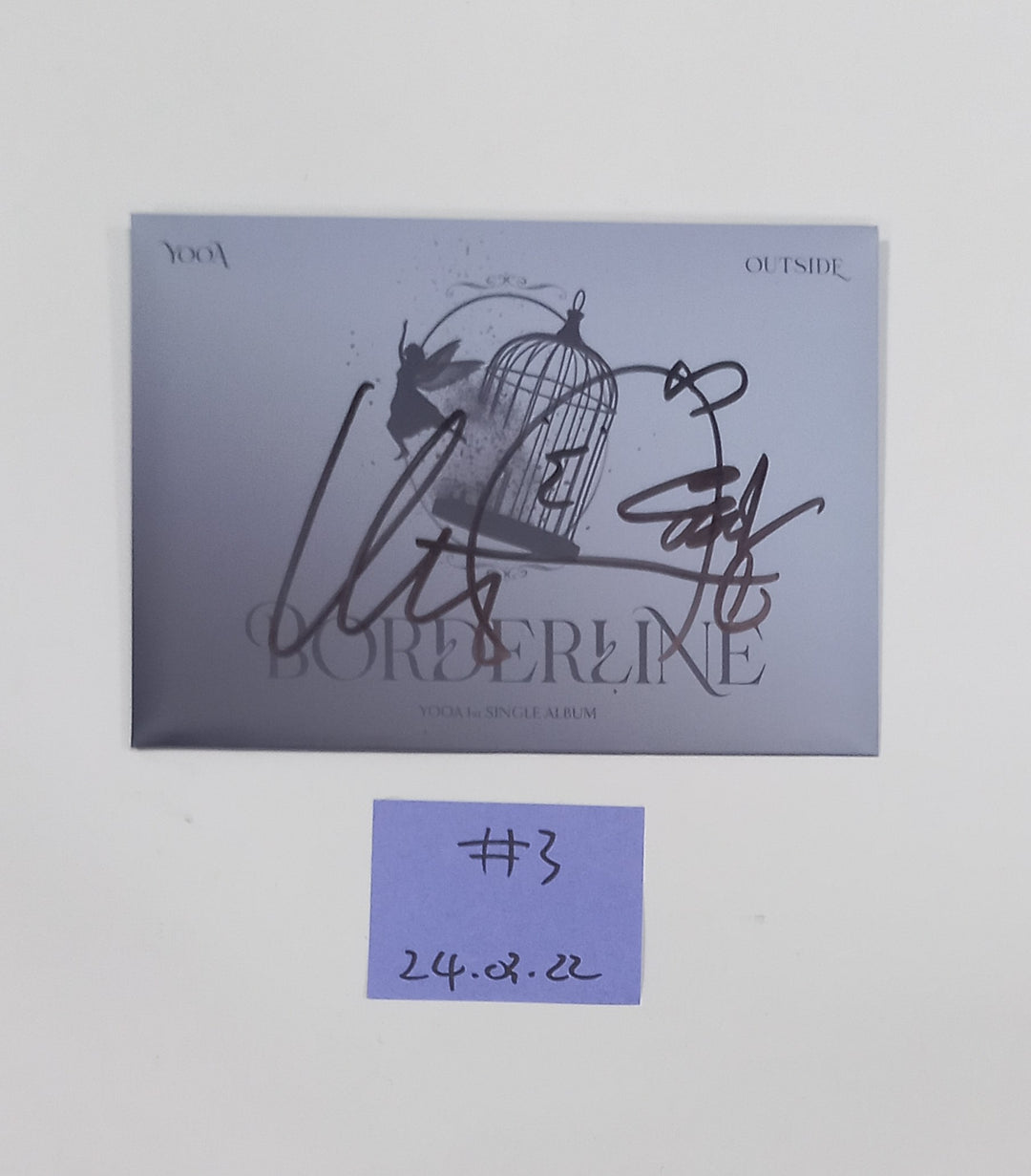 Yooa (Of Oh My girl) "Borderline" - Hand Autographed(Signed) Promo Album [24.3.22] - HALLYUSUPERSTORE