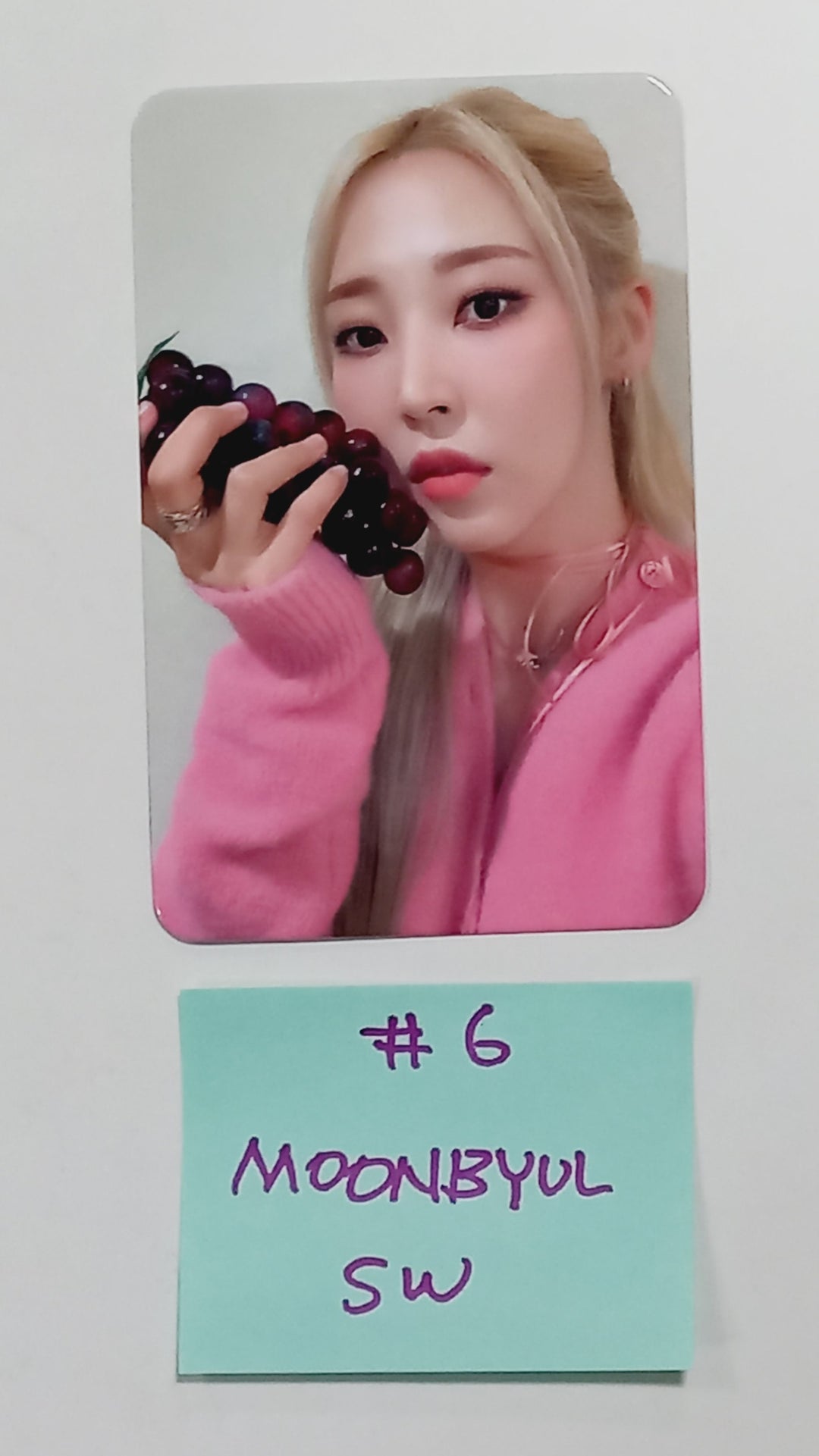 MOONBYUL "Starlit of Muse" - Soundwave Fansign Event Photocard [24.3.25] - HALLYUSUPERSTORE