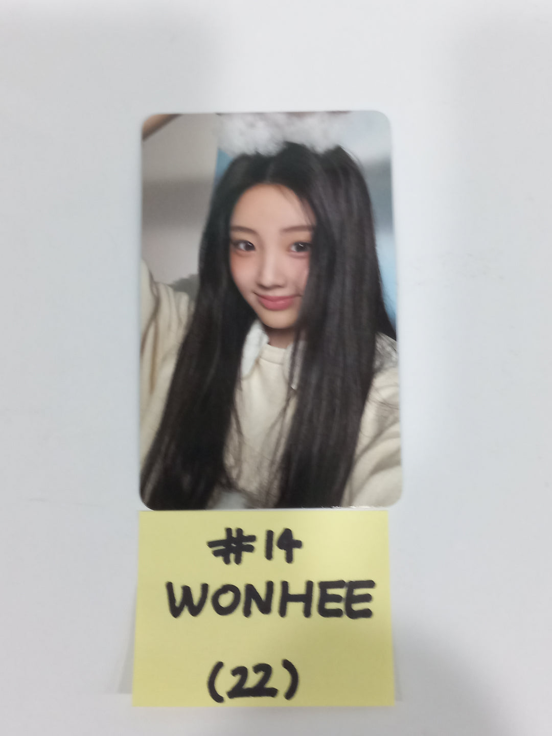 ILLIT "SUPER REAL ME" - Official Photocard [24.3.27] - HALLYUSUPERSTORE