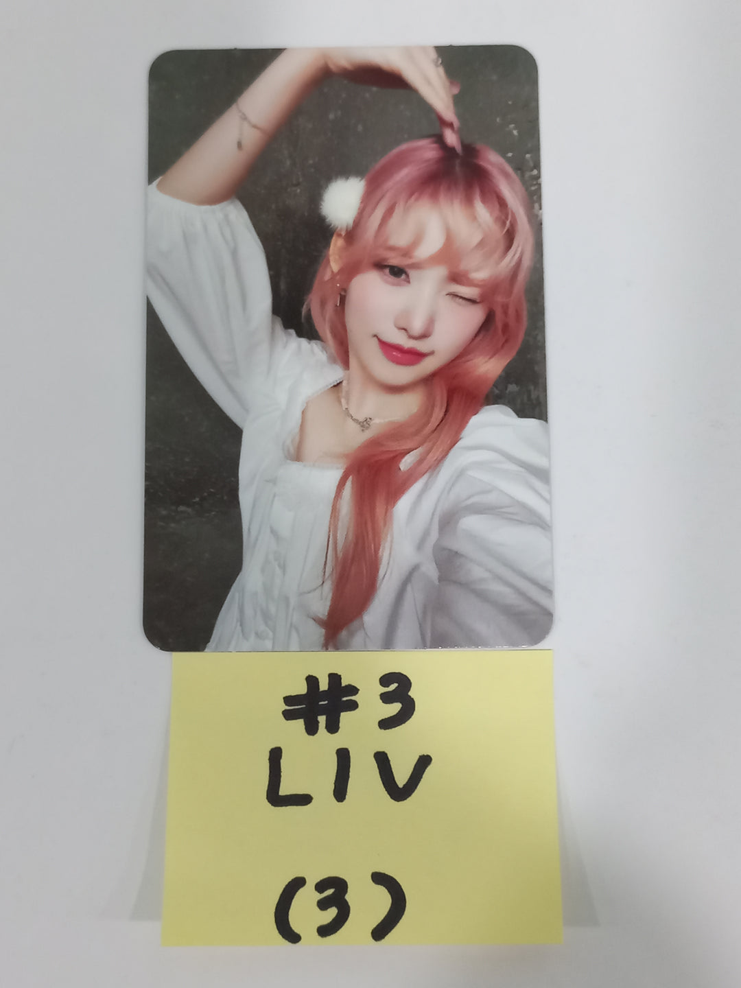 RESCENE "Re:Scene" - Official Photocard, ID Card, Message Card [24.3.27] - HALLYUSUPERSTORE