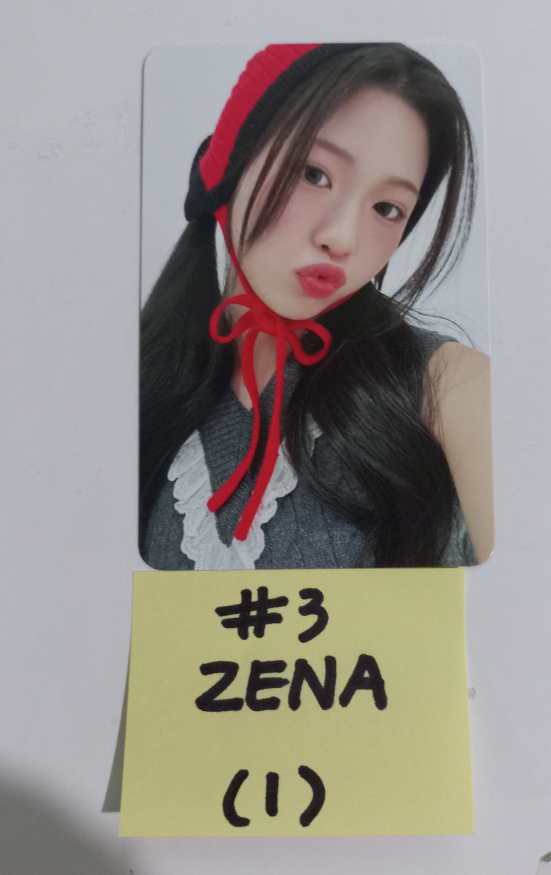 RESCENE "Re:Scene" - Official Photocard, ID Card, Message Card [24.3.27] - HALLYUSUPERSTORE