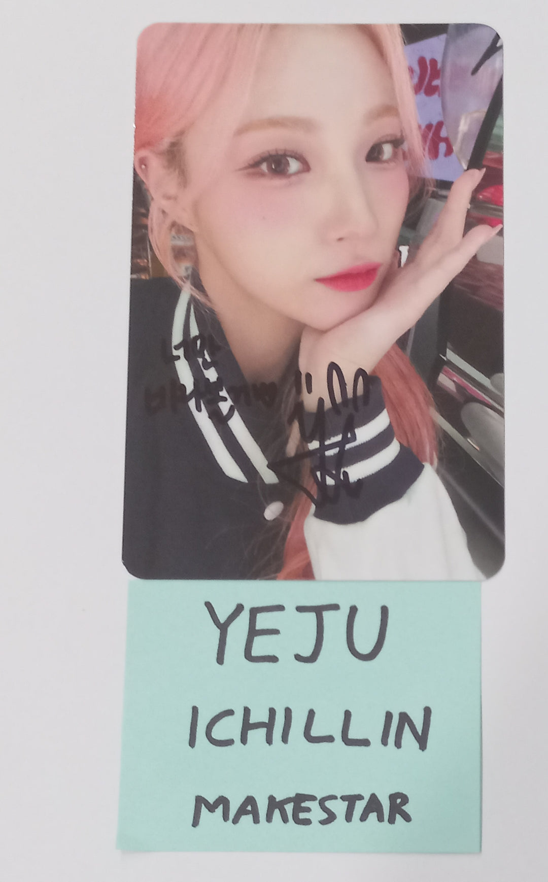 YEJU (Of ICHILLIN) "FEELIN' HOT" - Hand Autographed(Signed) Photocard [24.03.28] - HALLYUSUPERSTORE