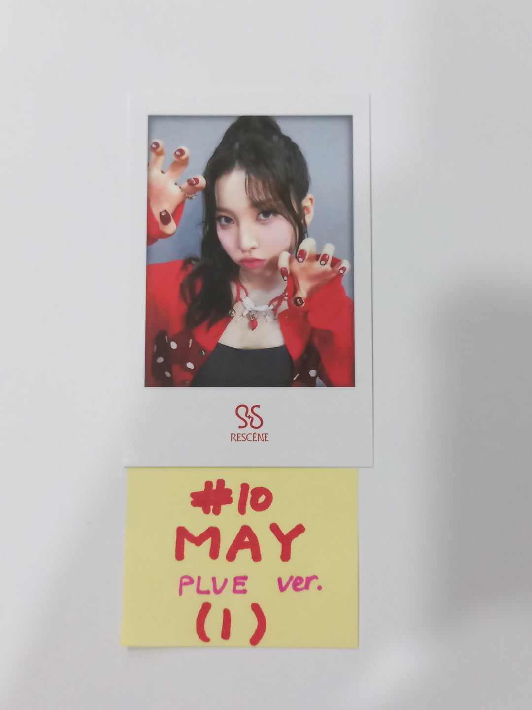 RESCENE "Re:Scene" - Official Photocard [PLVE Ver.] [24.3.28] - HALLYUSUPERSTORE